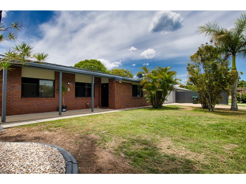 8 Yorkshire Crescent, Mount Warren Park QLD 4207