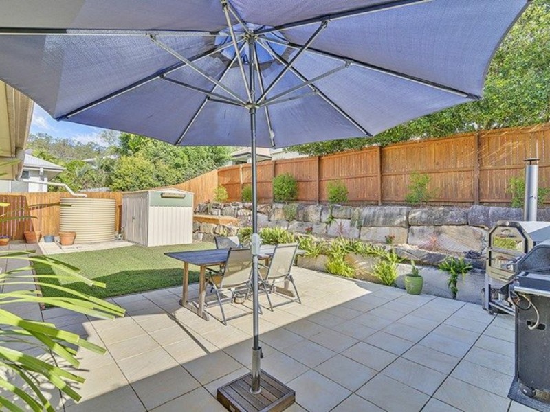 7 Mossman Parade, Waterford QLD 4133