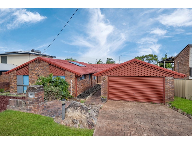 41 Deloraine Drive, Springwood QLD 4127