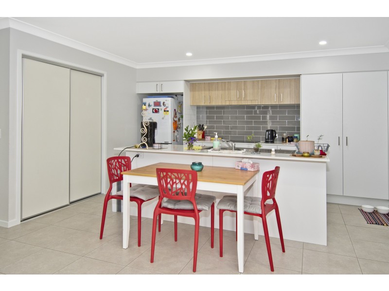 12 Sinclair Place, Beenleigh QLD 4207