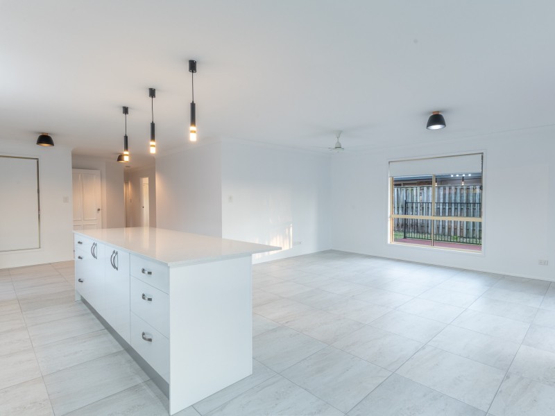 46 Allenby Crescent, Windaroo QLD 4207