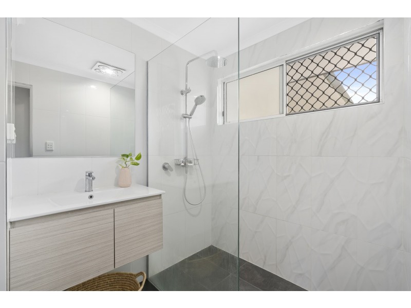 61 Sunscape Drive, Eagleby QLD 4207