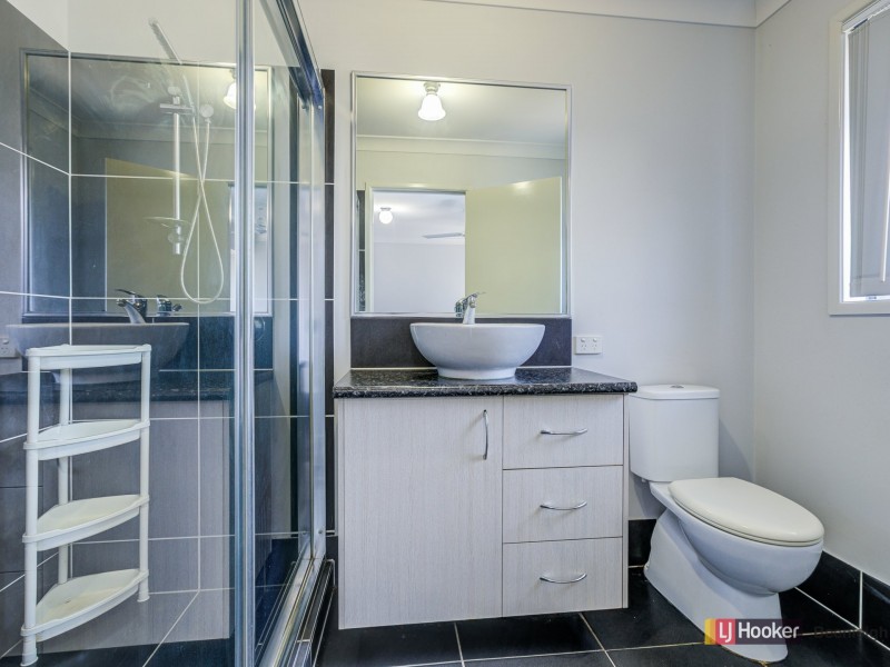 10 Rhone Drive, Holmview QLD 4207