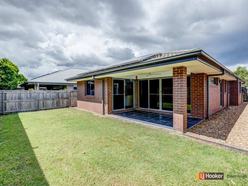 10 Rhone Drive, Holmview QLD 4207