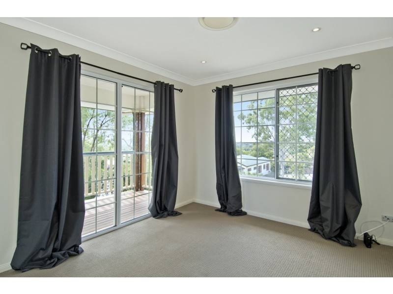 7 Mulligan Way, Edens Landing QLD 4207