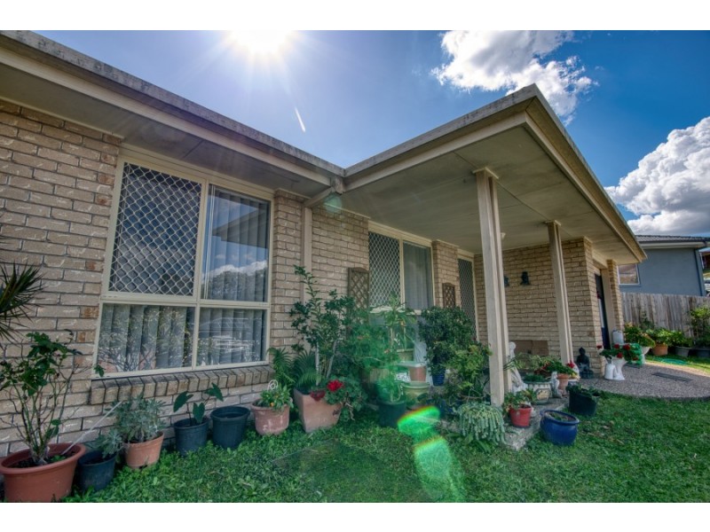 9 Kummara Road, Edens Landing QLD 4207
