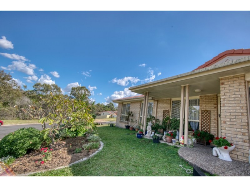 9 Kummara Road, Edens Landing QLD 4207