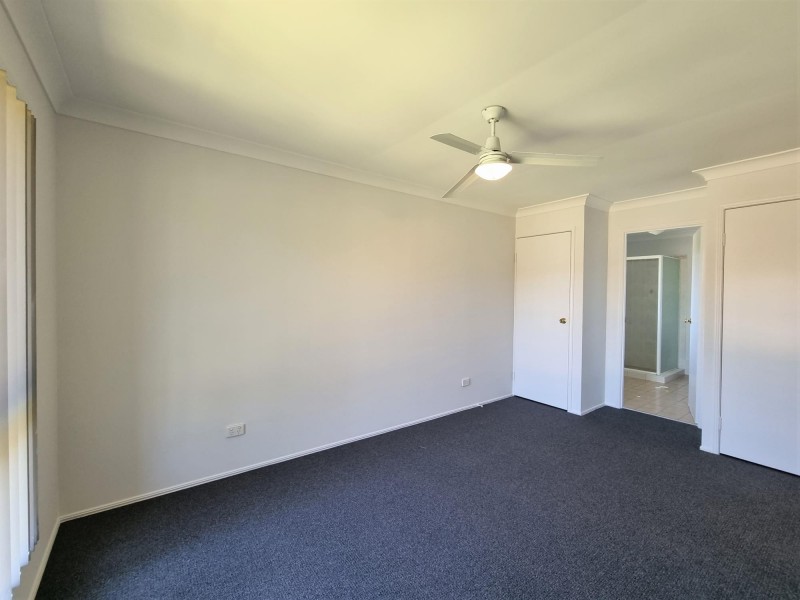 9 Kummara Road, Edens Landing QLD 4207