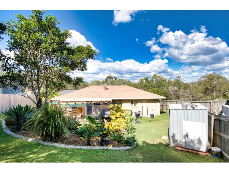 9 Kummara Road, Edens Landing QLD 4207