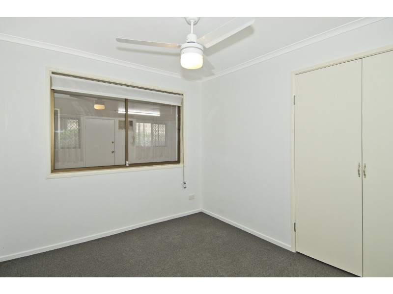 15 Yorkshire Crescent, Mount Warren Park QLD 4207