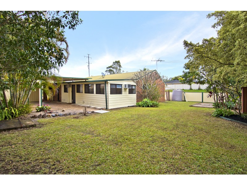 15 Yorkshire Crescent, Mount Warren Park QLD 4207