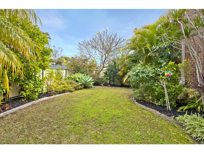 15 Yorkshire Crescent, Mount Warren Park QLD 4207
