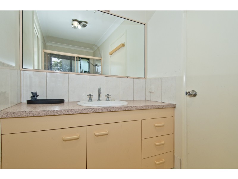 3 Jessie Crescent, Bethania QLD 4205