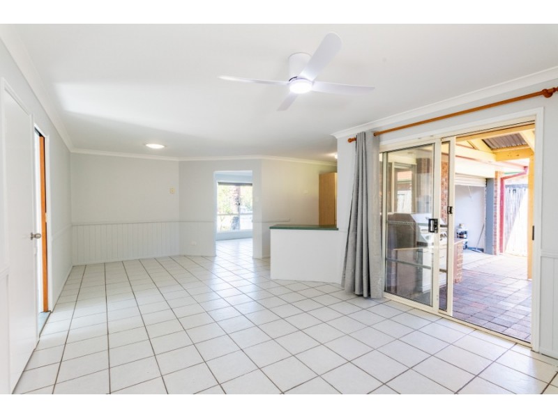 7 Wood Close, Loganholme QLD 4129