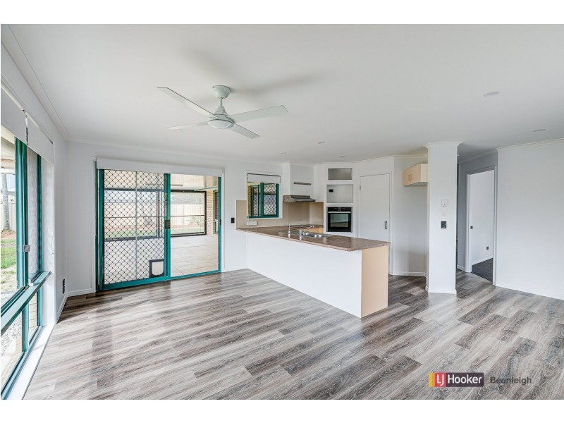 27 Bangalow, Steiglitz QLD 4207