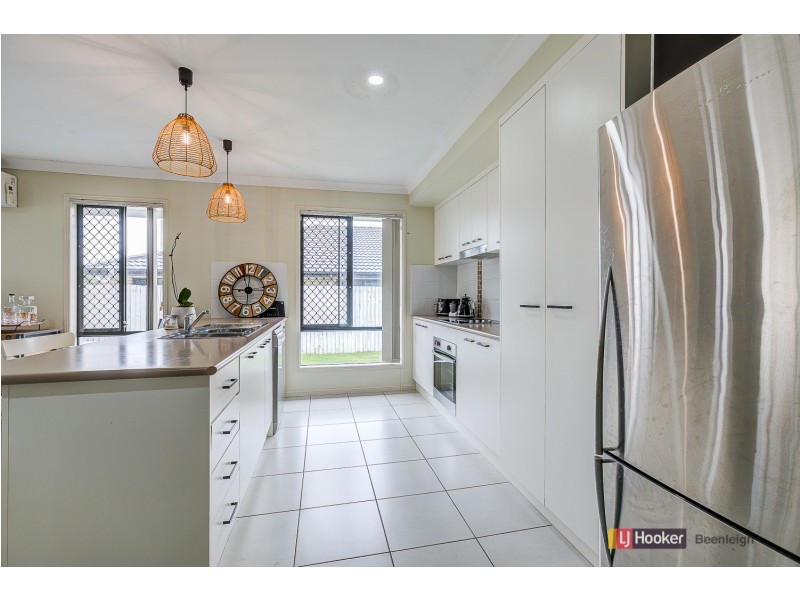 239 Herses Road, Eagleby QLD 4207