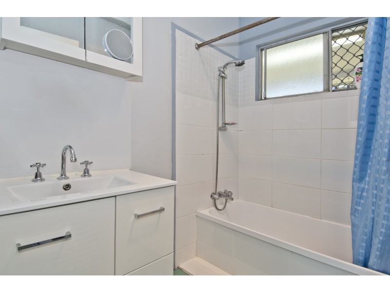 8 Alamein Street, Beenleigh QLD 4207