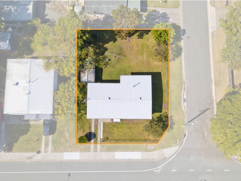 8 Alamein Street, Beenleigh QLD 4207