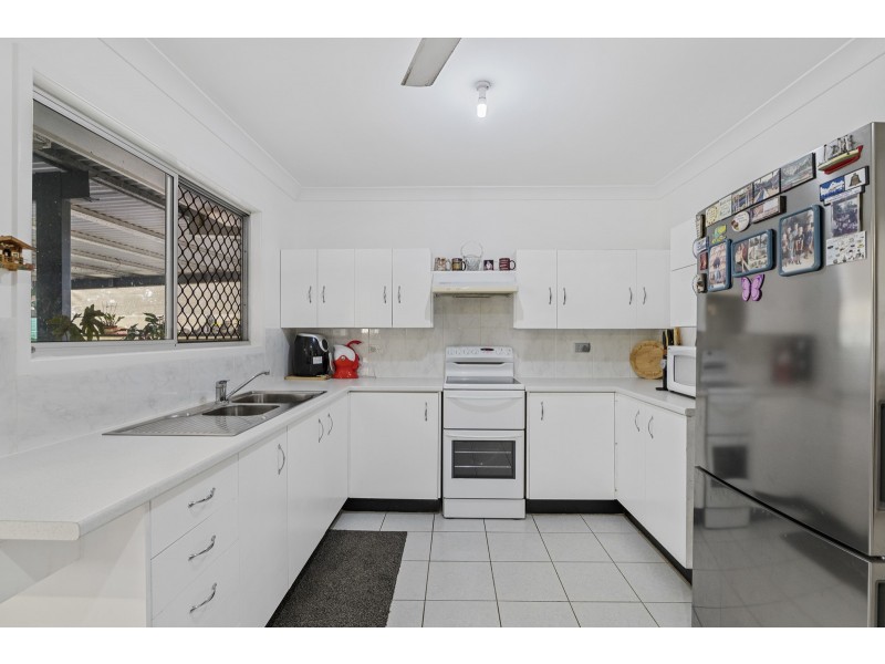 17 Gurley Street, Eagleby QLD 4207