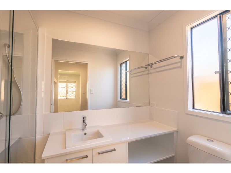 46 MacIntyre Street, Holmview QLD 4207