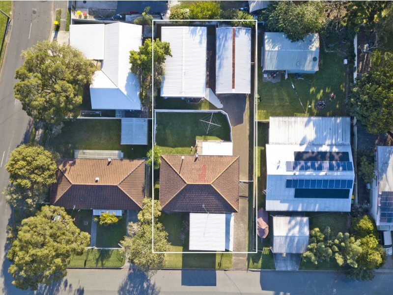 4 & 4A Maroochy Crescent, Beenleigh QLD 4207