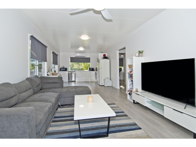 4 & 4A Maroochy Crescent, Beenleigh QLD 4207