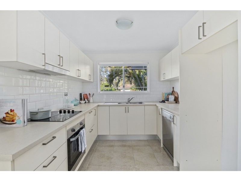 14 Melrose Place, Eagleby QLD 4207