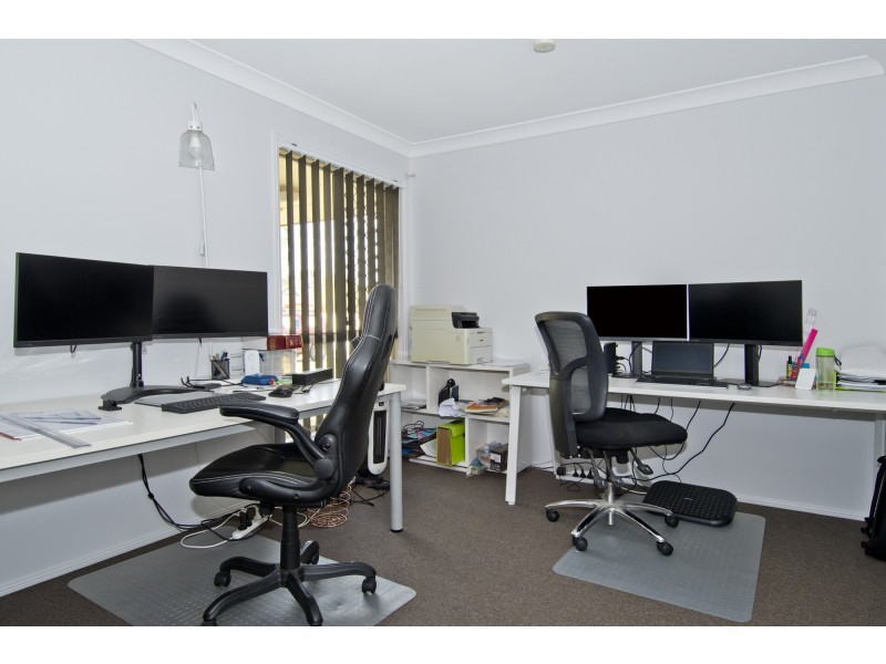 29 Lake Amaroo Court, Logan Reserve QLD 4133