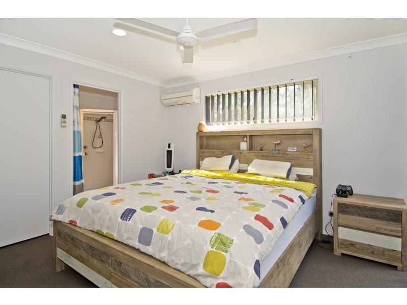 29 Lake Amaroo Court, Logan Reserve QLD 4133