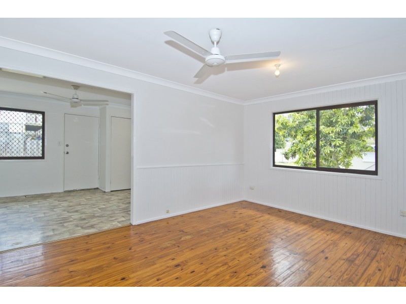8 Louis Street, Beenleigh QLD 4207