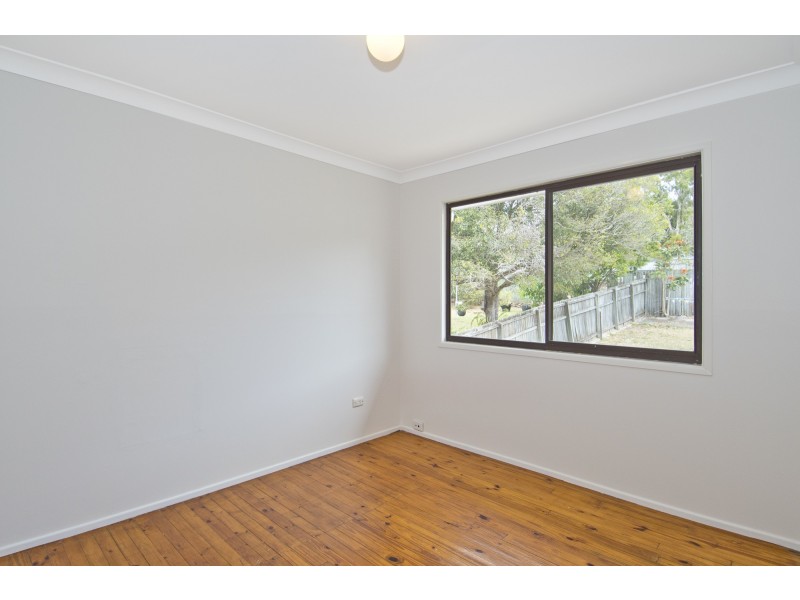 8 Louis Street, Beenleigh QLD 4207