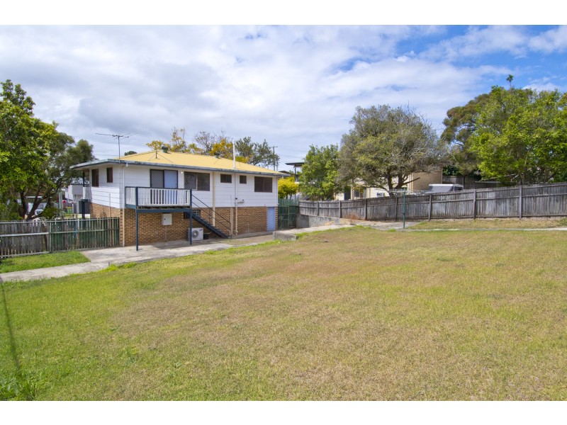 8 Louis Street, Beenleigh QLD 4207