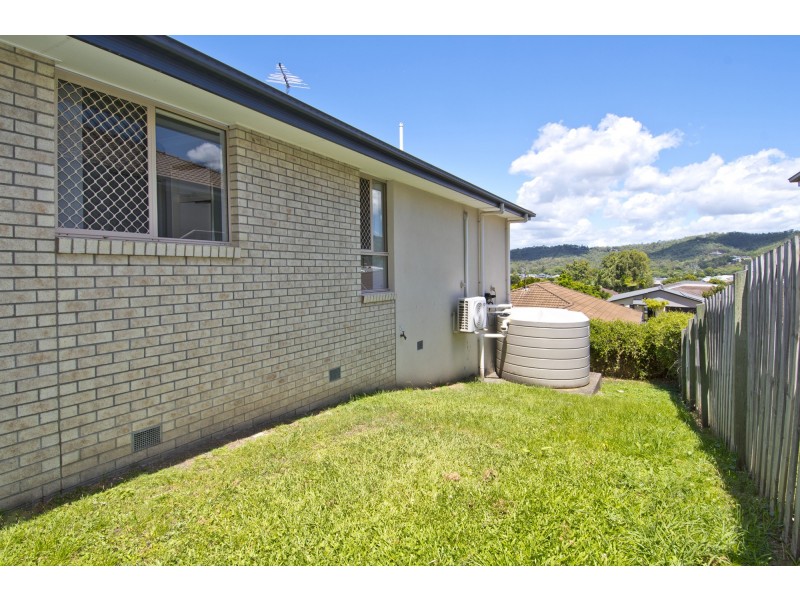 12 Summit Parade, Bahrs Scrub QLD 4207