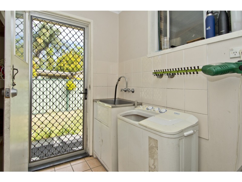 2 Clarendon Avenue, Bethania QLD 4205