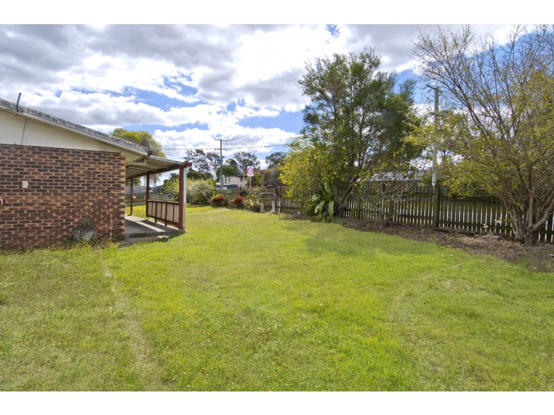 2 Clarendon Avenue, Bethania QLD 4205