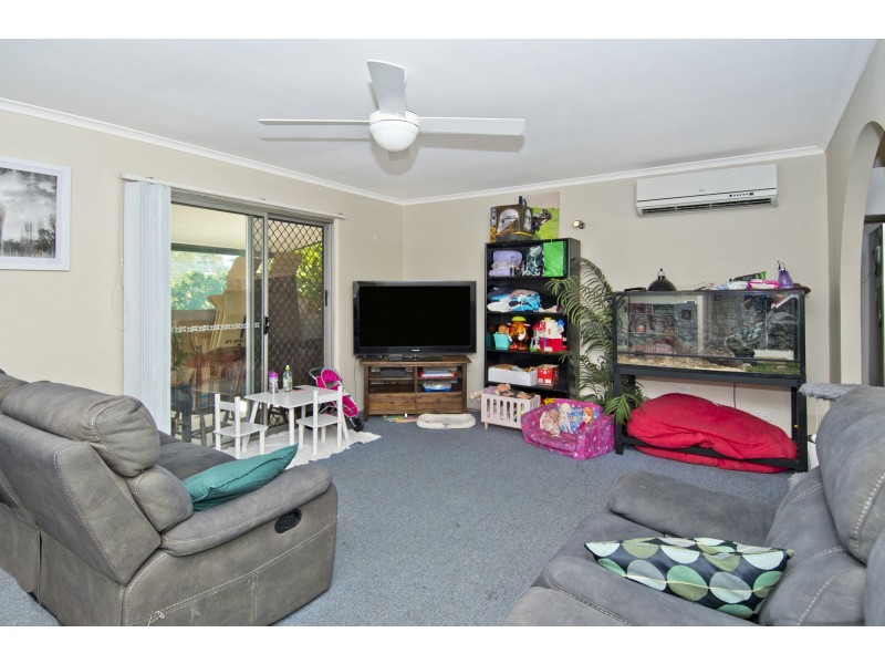 8 Magra Court, Eagleby QLD 4207