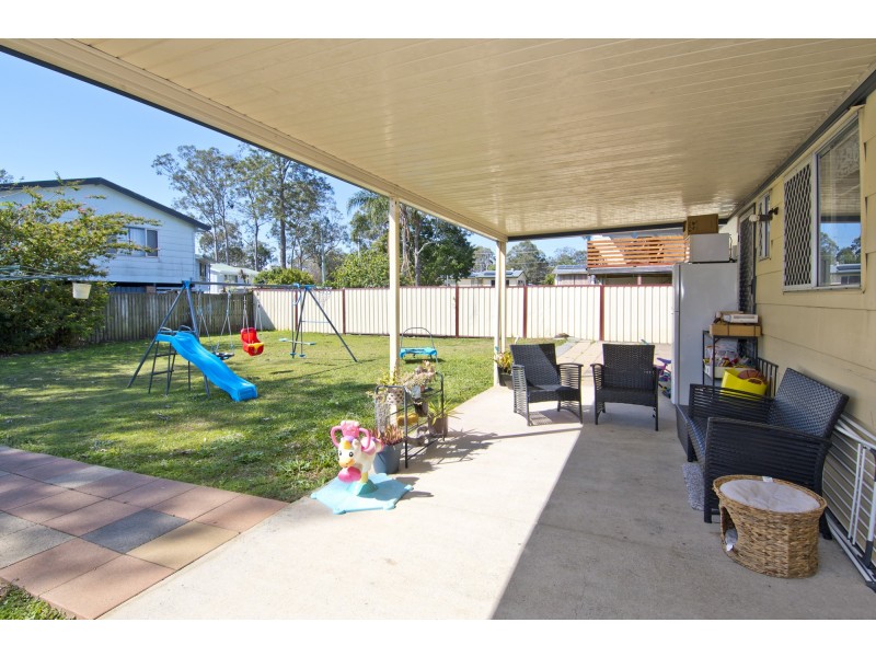 8 Magra Court, Eagleby QLD 4207
