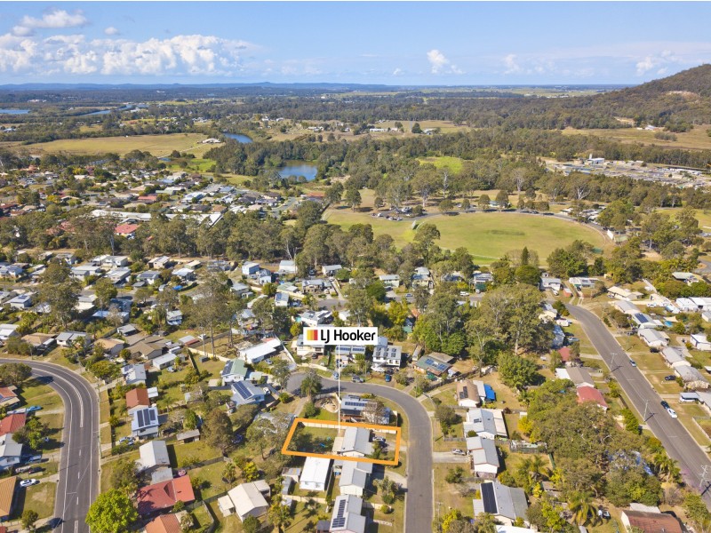 8 Magra Court, Eagleby QLD 4207