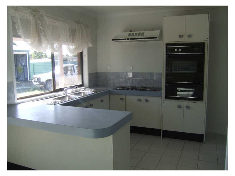 11 Cramer Bvd, Mount Warren Park QLD 4207