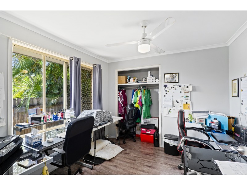 12 Seymour Court, Eagleby QLD 4207