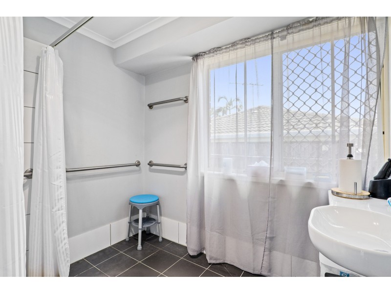 12 Seymour Court, Eagleby QLD 4207