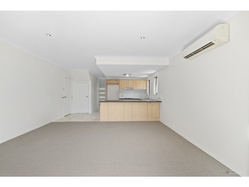 5/126 Logan Street, Eagleby QLD 4207