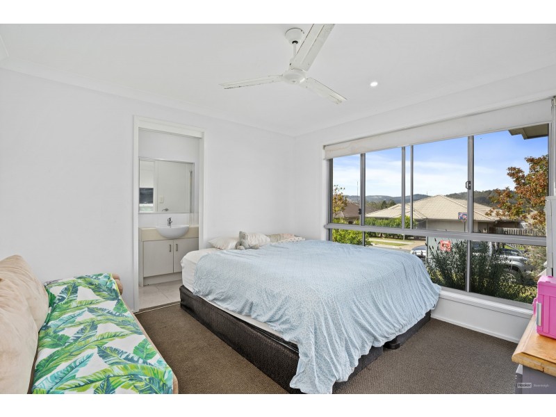 19 Skyline Circuit, Bahrs Scrub QLD 4207