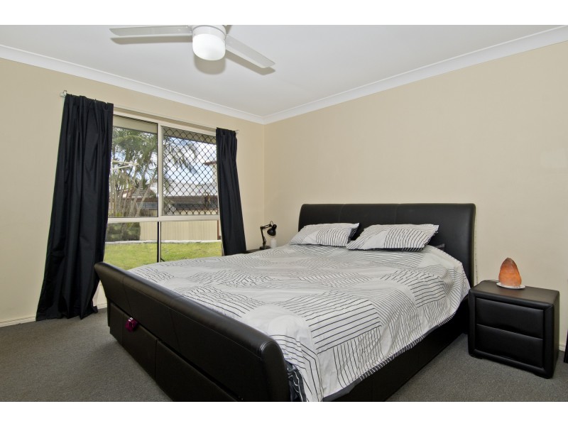 18 Forestglen Crescent, Bahrs Scrub QLD 4207