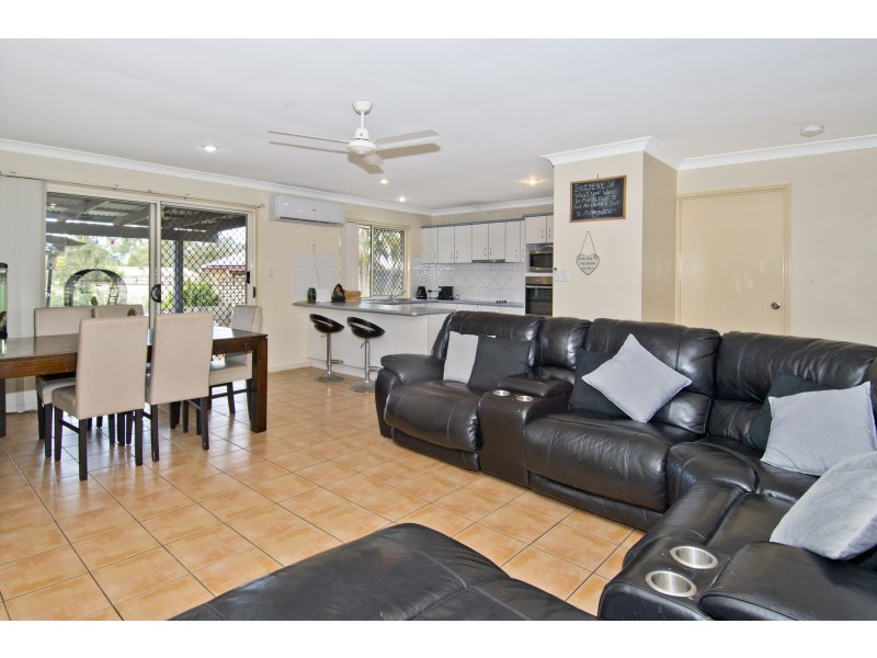 18 Forestglen Crescent, Bahrs Scrub QLD 4207
