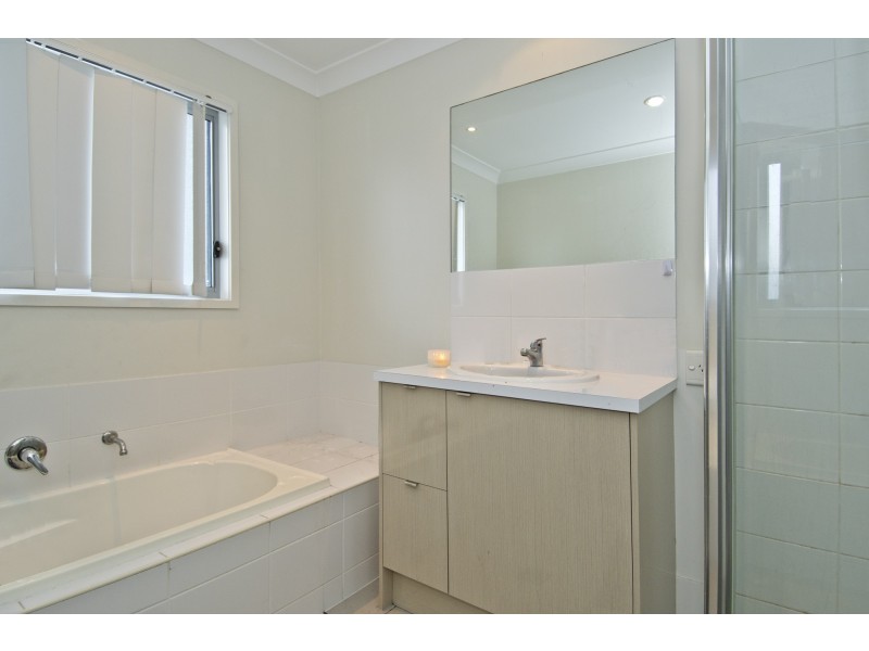 31/33-35 Jellicoe Street, Loganlea QLD 4131