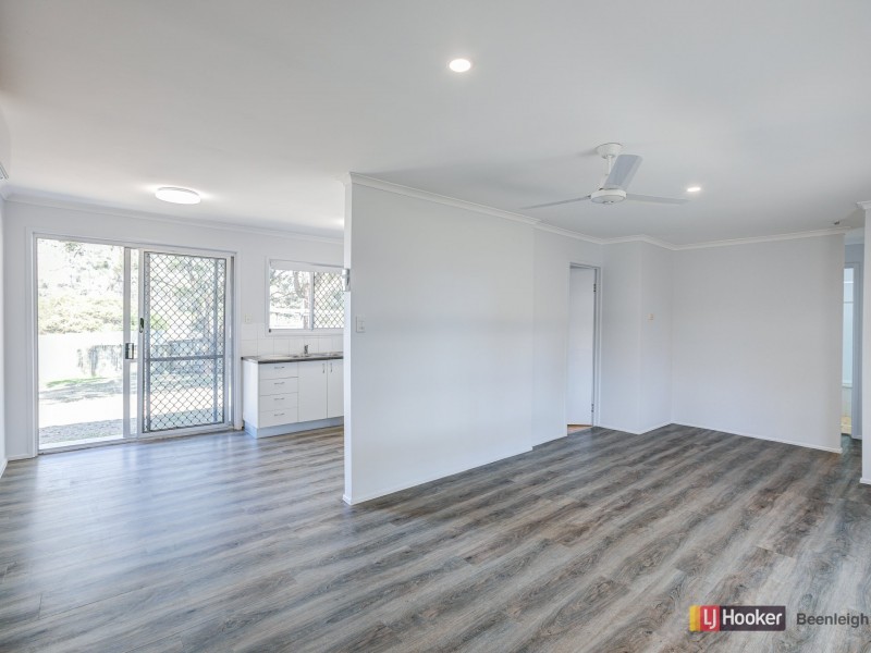 26 Clarendon Avenue, Bethania QLD 4205