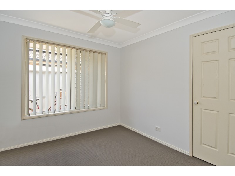 15 Dunbarton Lane, Bethania QLD 4205