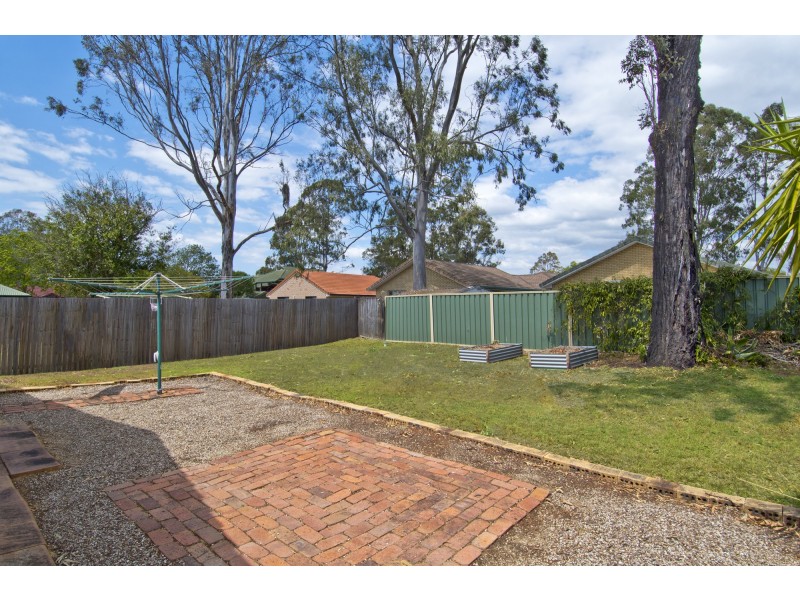 15 Dunbarton Lane, Bethania QLD 4205