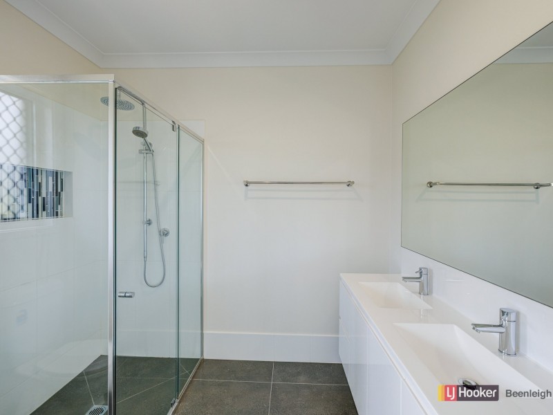 12 Goshawk Court, Bahrs Scrub QLD 4207
